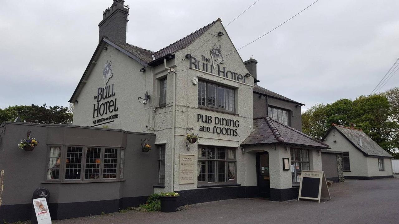 The Bull Hotel Valley Exterior photo