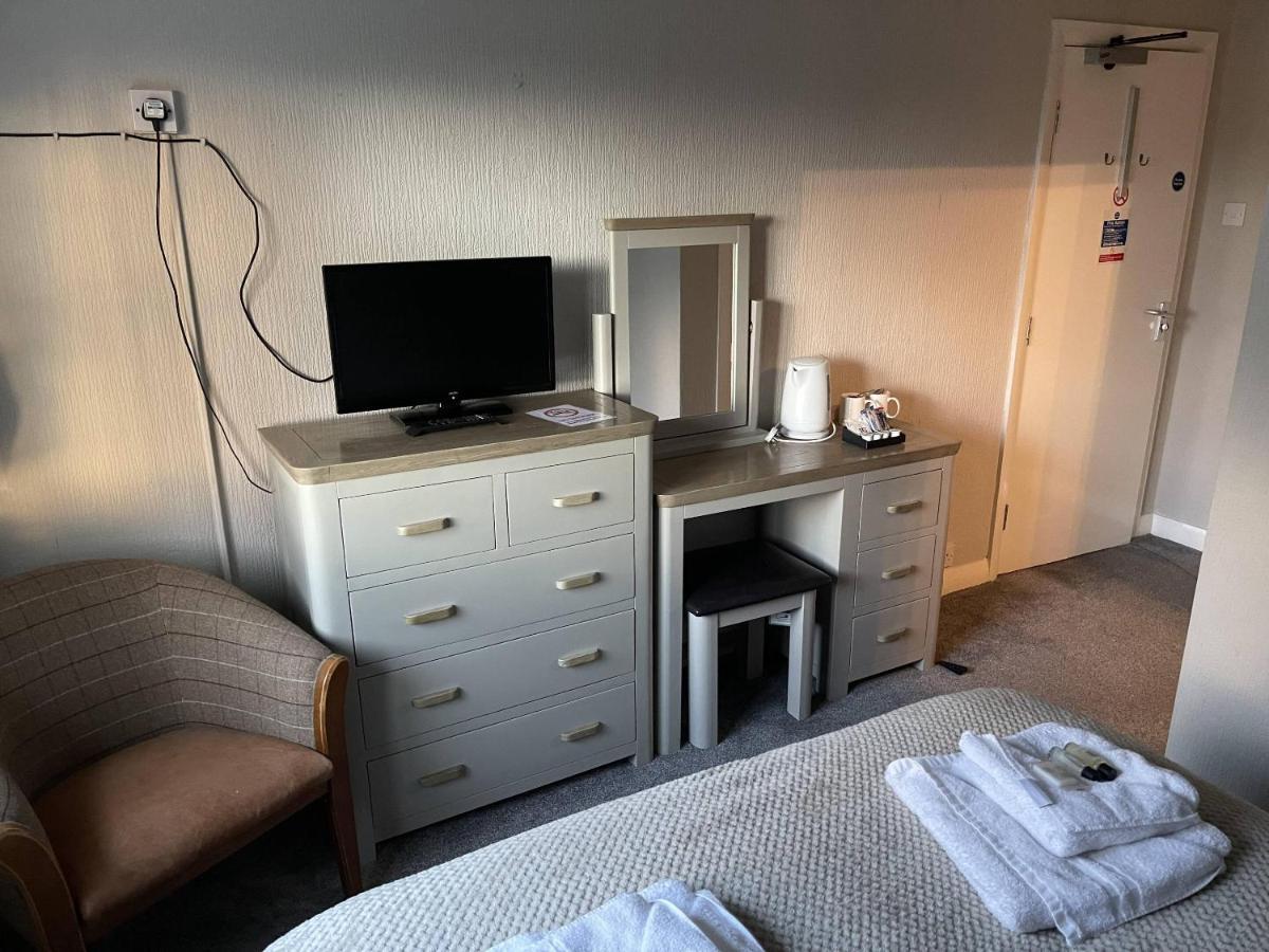 The Bull Hotel Valley Room photo